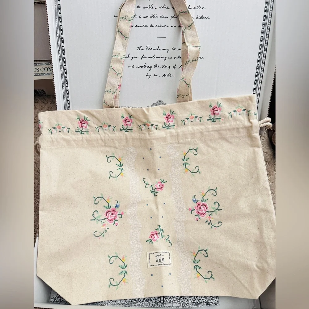 Sezane x Sea NY limited edition tote bag - Picture 3 of 11